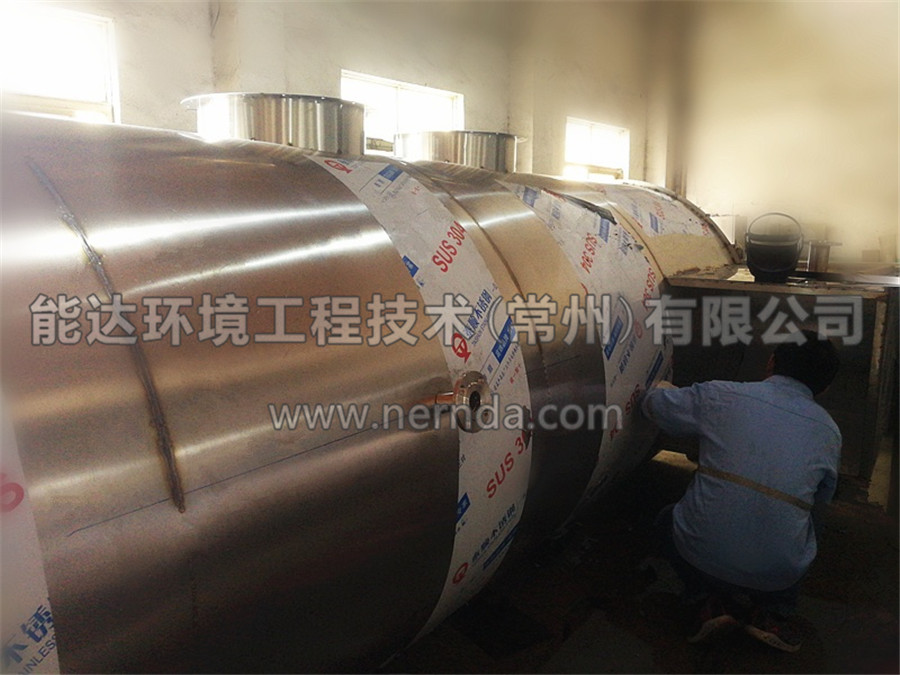 圖為能達(dá)環(huán)境生產(chǎn)部，正在緊鑼密鼓生產(chǎn)鋰電池廠廢氣處理設(shè)備廢氣噴淋吸收塔1